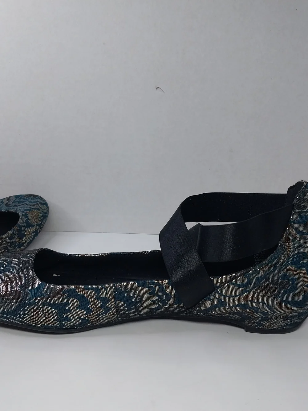 Kenneth Cole Reaction Women’s Pro Time Ballet Flats Size 9.5 M Elastic Straps - Picture 9 of 12